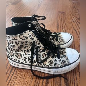 Converse sz 3 High Tops